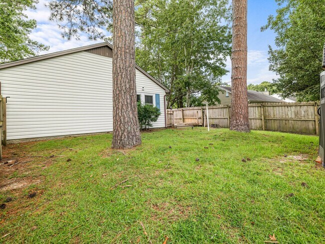 Building Photo - 542 Shadowridge Rd