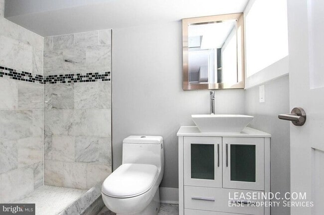 Building Photo - 32 N Street NW-