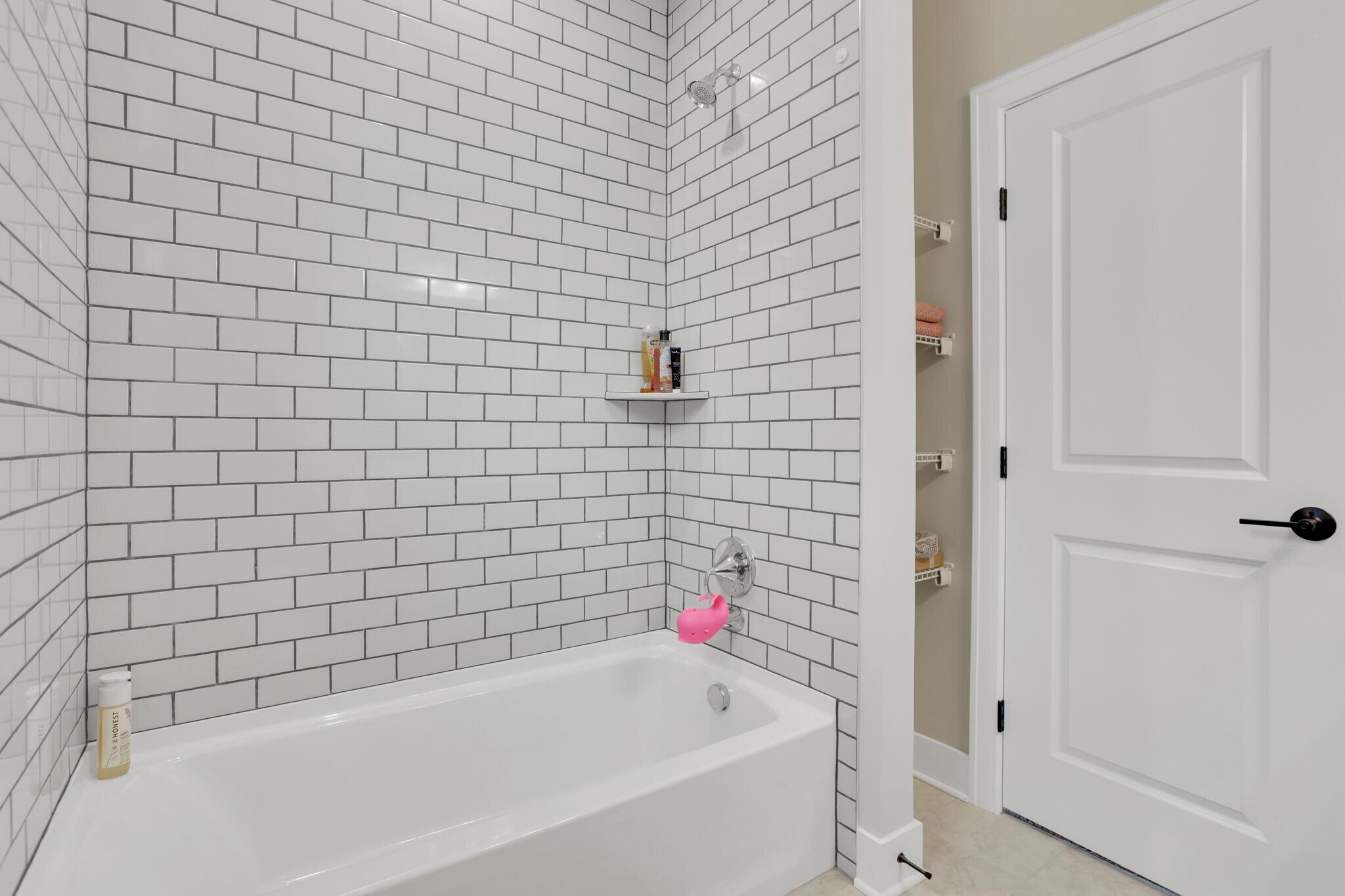 Building Photo - 1242 N Grant Ave