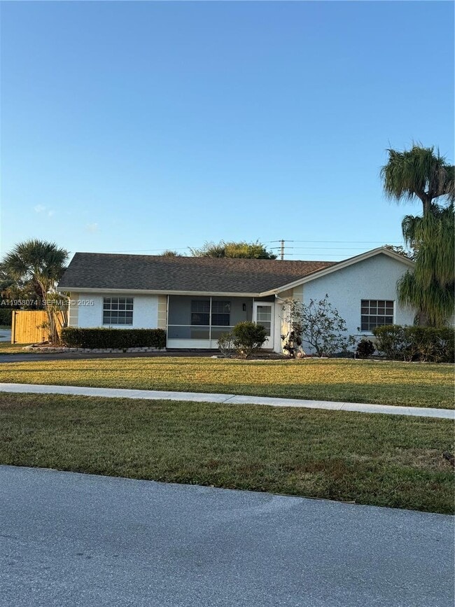 Building Photo - 19253 Carolina Cir