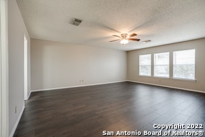Building Photo - 22011 Oriole Hill Dr
