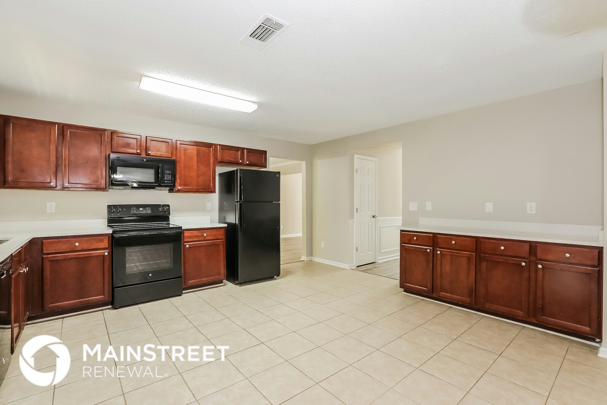 Building Photo - 665 Lakeridge Ct