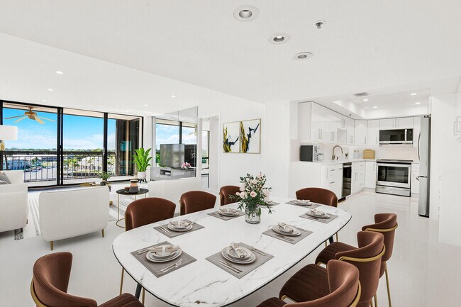 Building Photo - 2697 N Ocean Blvd