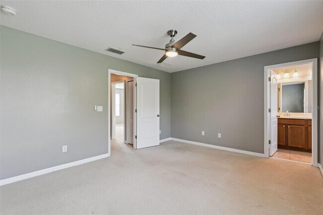 Building Photo - 1250 Twin Trees Ln