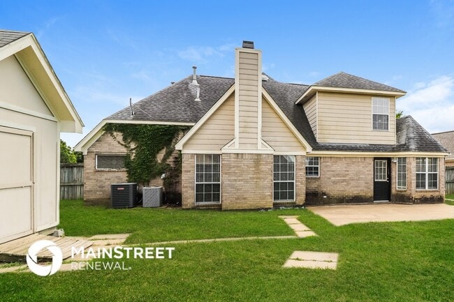 Building Photo - 10176 Fox Chase Dr