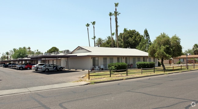 Building Photo - Valle Monterosa