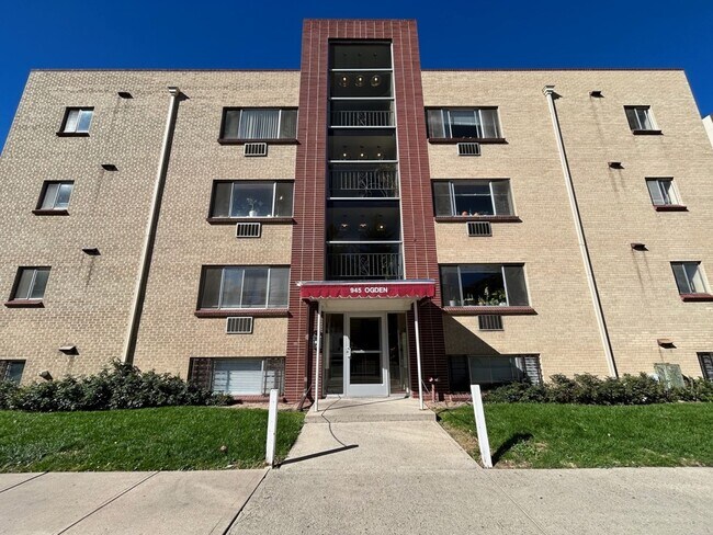 Building Photo - The Ogden Arms Apartments