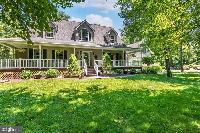 Building Photo - 1577 Chestnut Ridge Rd