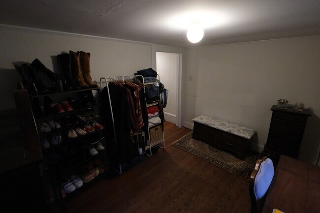 Building Photo - 179 Park Ave