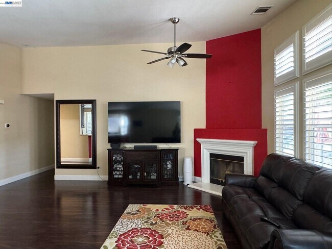 Building Photo - 5412 Nez Perce Way