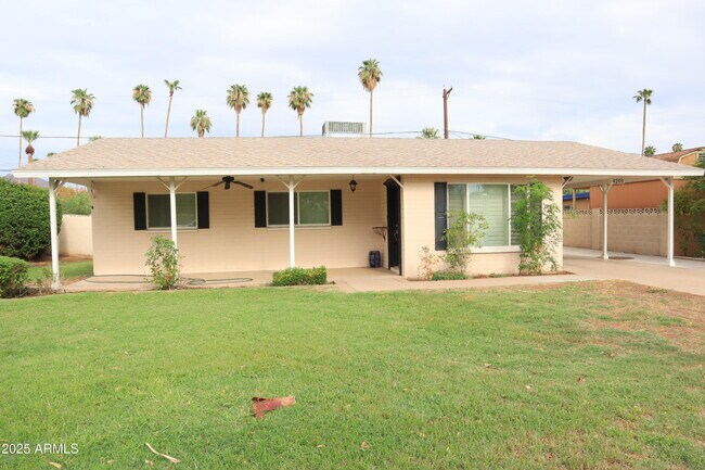 Primary Photo - 4201 N 35th St