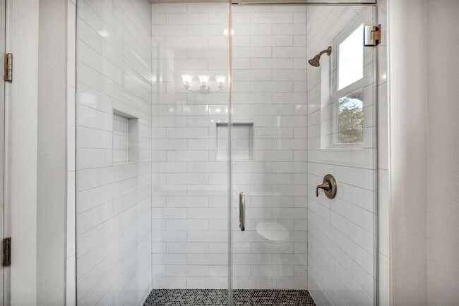 Building Photo - 12909 Mitica Dr