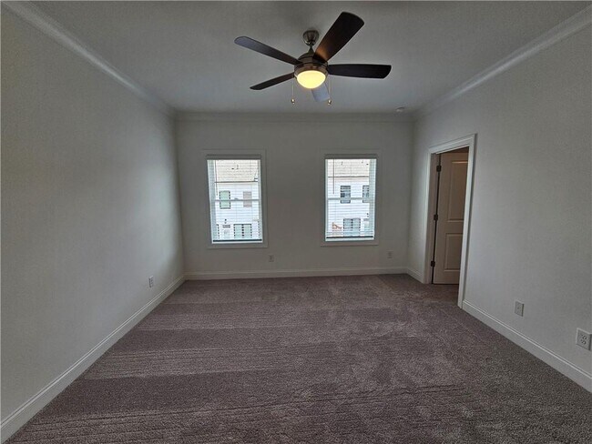 Building Photo - 502 Healy Dr