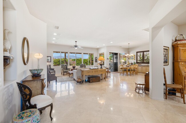 Building Photo - 44085 Royal Troon Dr