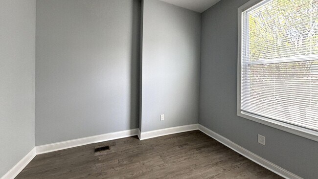 Building Photo - Renovated 3-Bed Philadelphia Home with Mod...