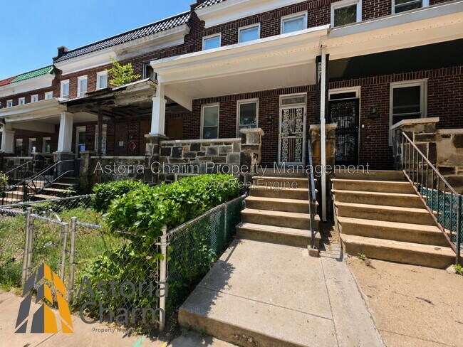 Building Photo - 1561 Homestead St