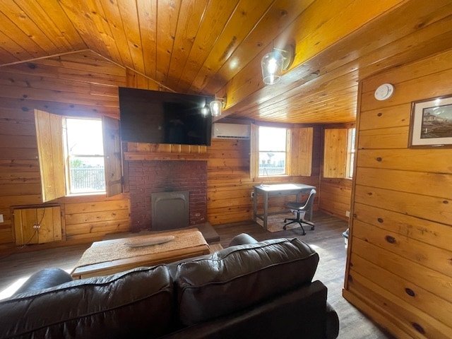 Building Photo - 705 Cerbat Ave