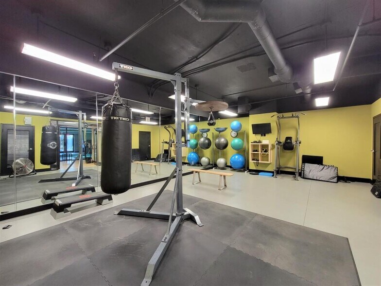 additional room in gym for yoga, punching bag, etc. - 1101 Juniper St NE