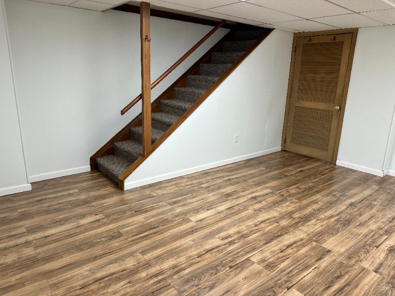 Building Photo - 758 2nd St