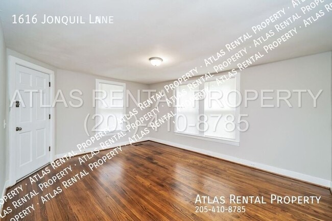 Building Photo - 1616 Jonquil Ln