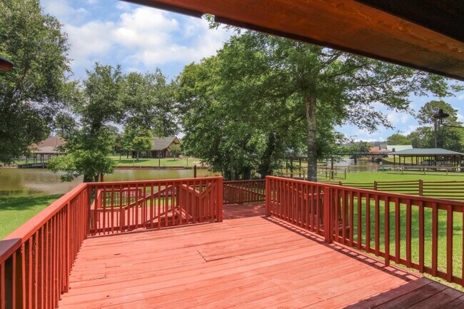 Building Photo - 42 Hunters Creek Dr