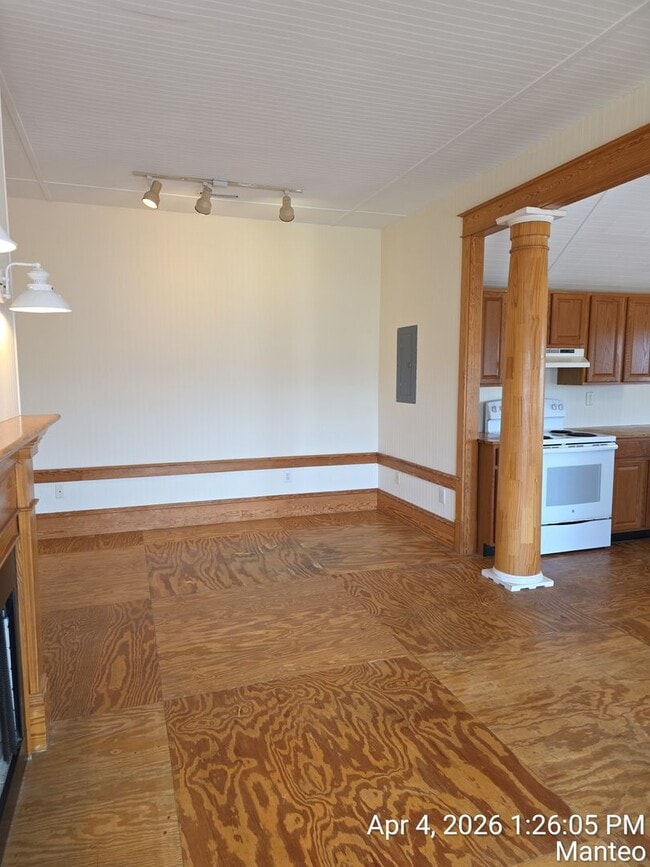 Building Photo - Welcome to coastal living in the heart of Manteo 1 Bedroom 1 Bath