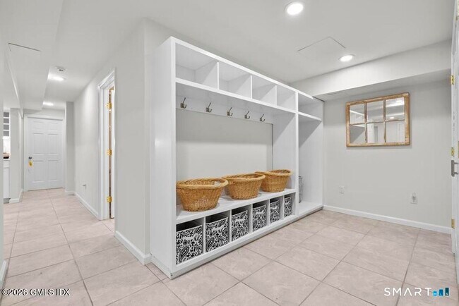 Building Photo - 2 Choctaw Ln
