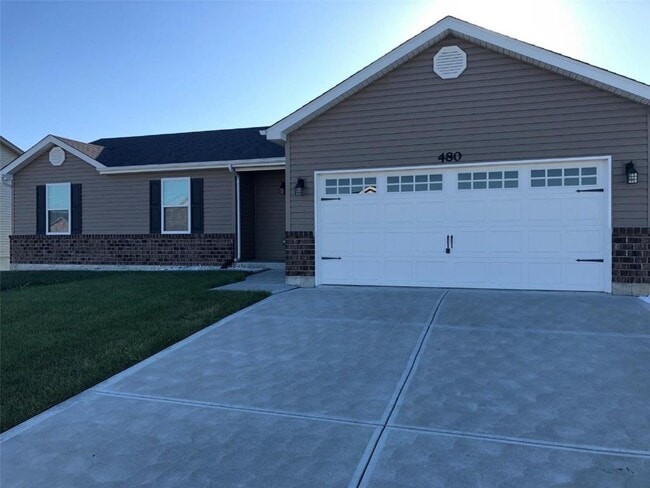 Building Photo - 480 Honeysuckle Creek Dr