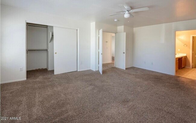 Building Photo - 12225 W Flanagan St