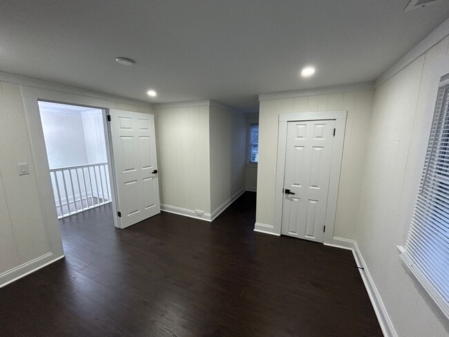 Building Photo - Available Soon! Ardmore WS, 4 Bedroom, 3 F...