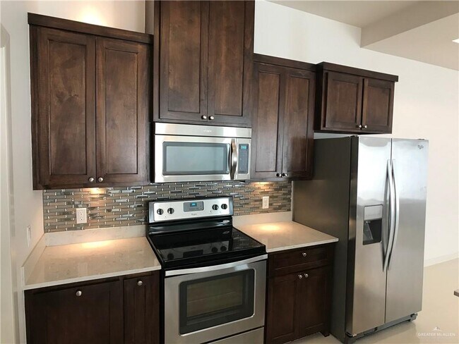 Building Photo - 27 N 51st St
