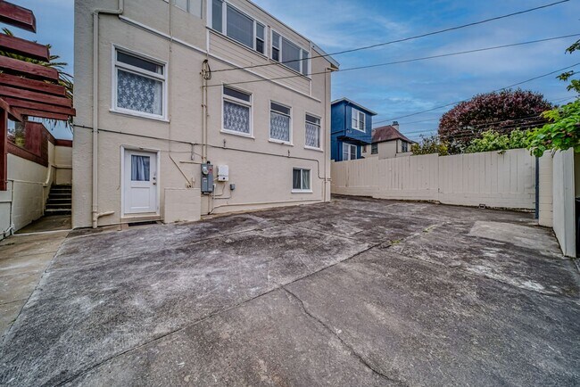 Building Photo - BALBOA TERRACE HOME FOR RENT - $8,000 /month