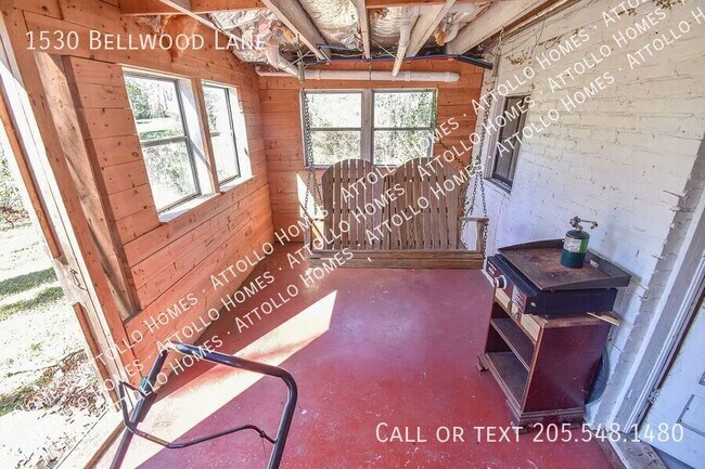 Building Photo - 1530 Bellwood Ln
