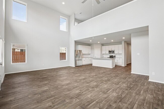 Building Photo - 2405 Ambling Trl