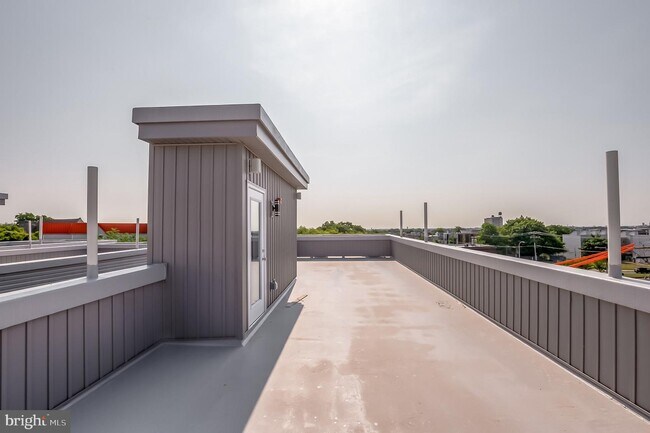 Building Photo - 2106 N 7th St