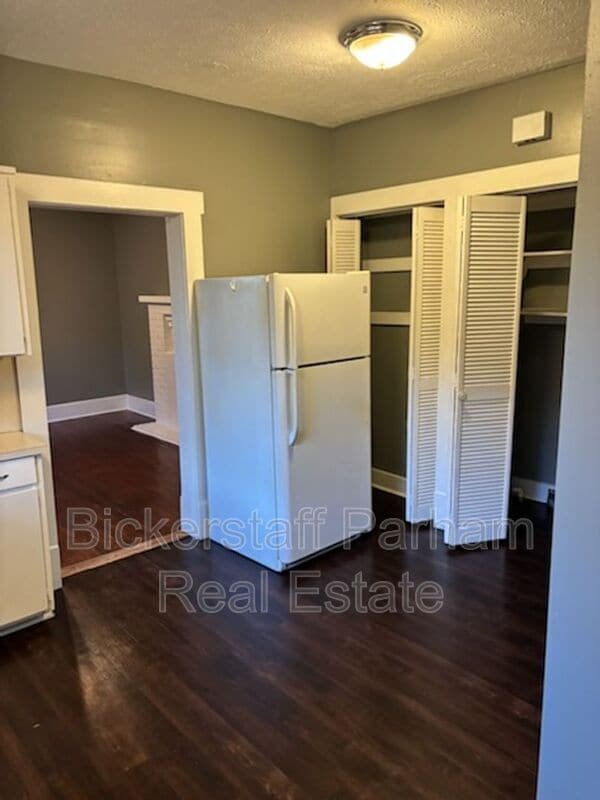 Building Photo - 1821 17th Ave