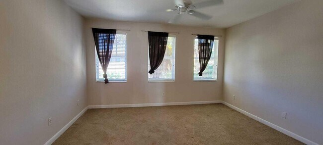 Building Photo - 870 Marina Del Ray Ln