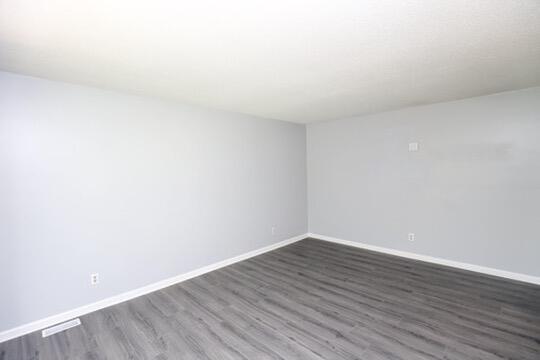 Building Photo - 3 Spring Lake Dr