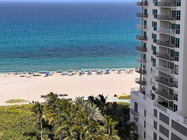 Building Photo - 3400 N Ocean Dr