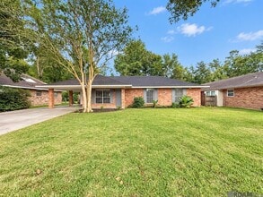 Building Photo - 1218 Briarrose Dr