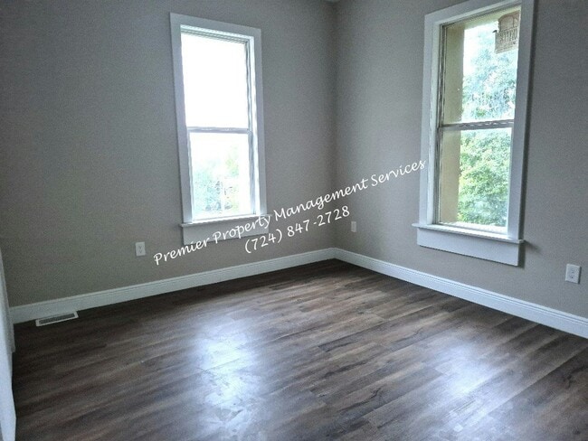 Building Photo - 3304 42nd St