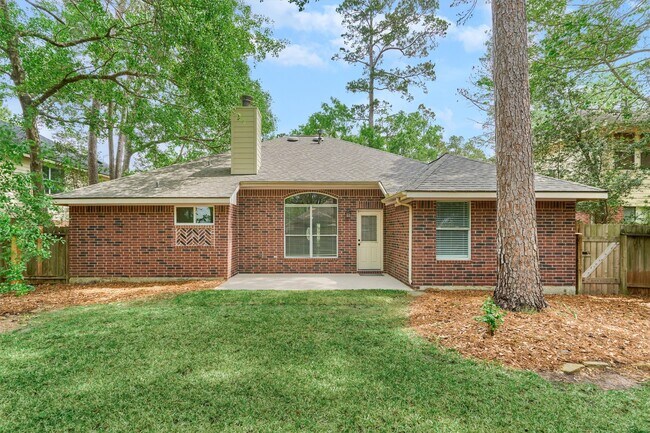 Building Photo - 27 E Russet Grove Cir