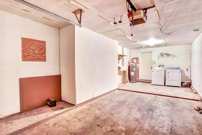 Building Photo - 106 Hughson Ct