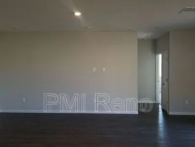 Building Photo - 8402 Simsbury Dr