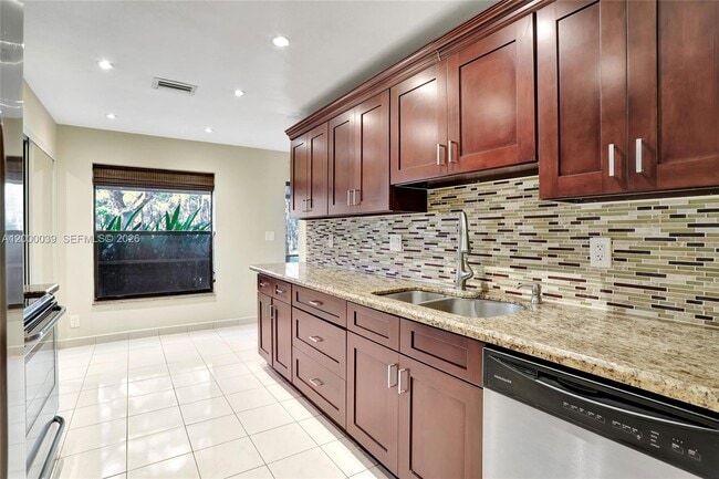 Building Photo - 2215 NW 45th Ave