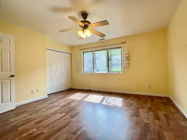 Building Photo - 489 Wolcott St