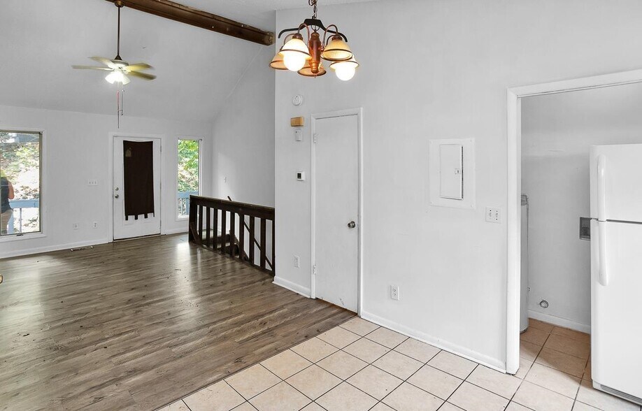 Building Photo - 1424 Ascent Trl NW