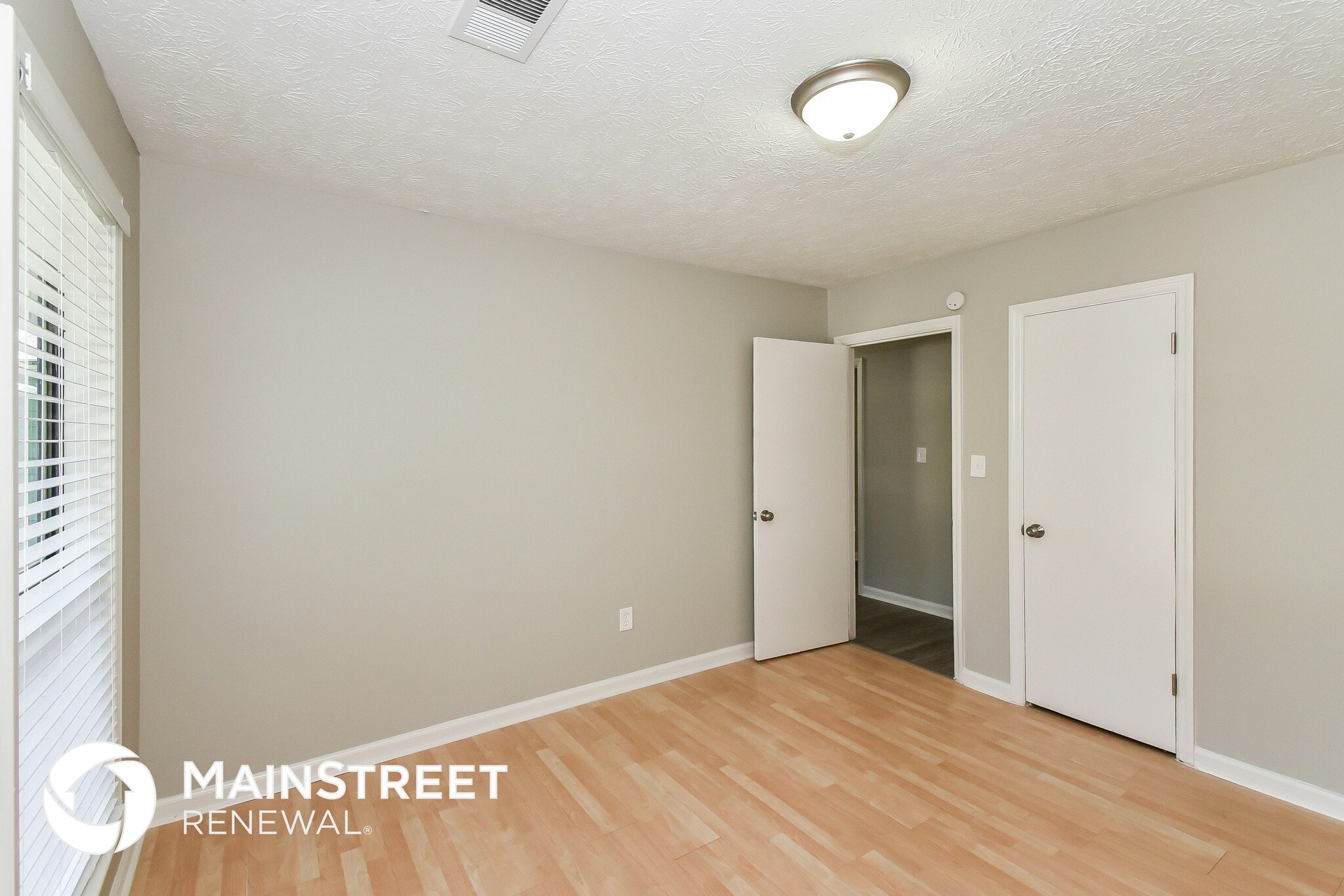 Building Photo - 8799 Parliament Pl