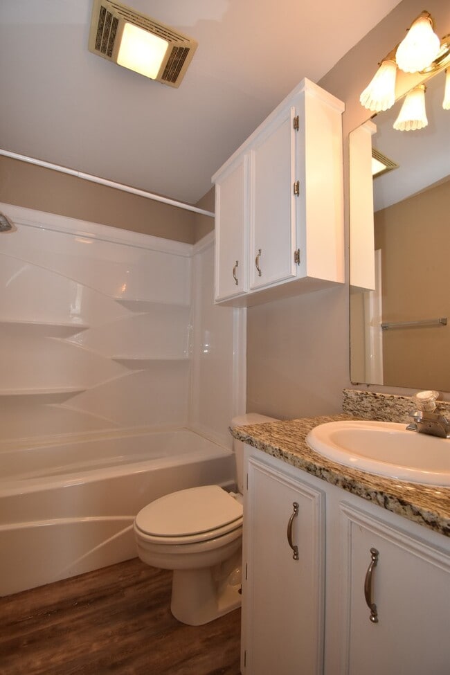 Building Photo - Lots of Updates with Granite Countertops