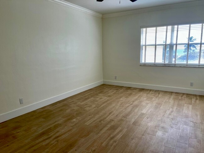 Building Photo - 310 S Ocean Blvd